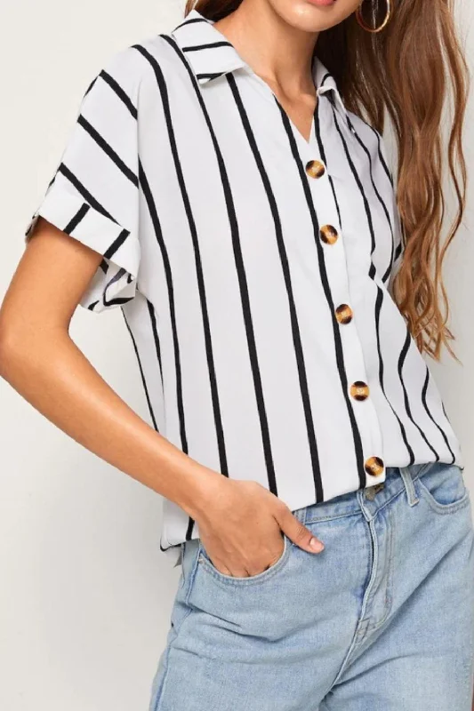 D&Y Striped Button Up Short Sleeve Shirt